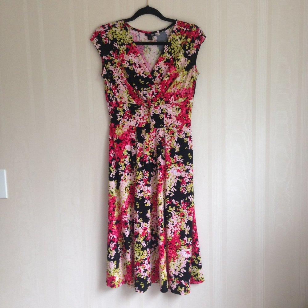 Gorgeous Floral Print Dress
